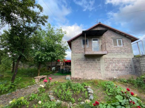 V&V Villa, Dilijan